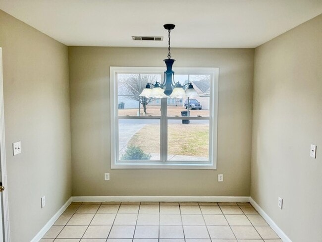 Building Photo - Melody Lane #146 &amp; 148