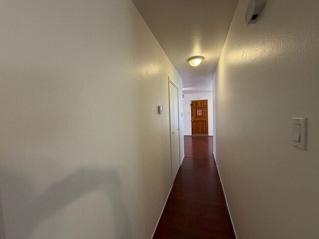 Building Photo - 4712 Palo Duro Ave NE