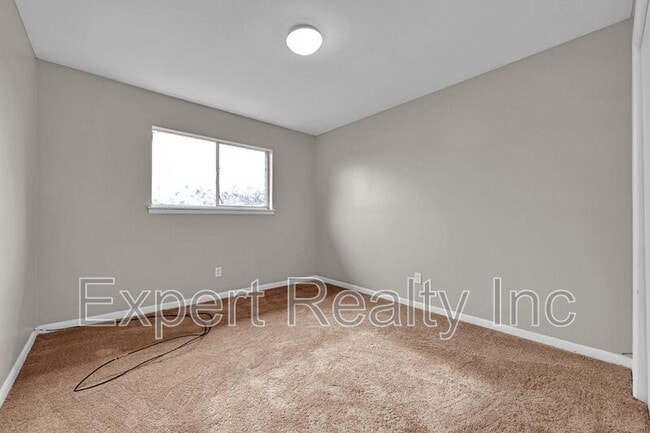 Building Photo - 3221 Avenue S