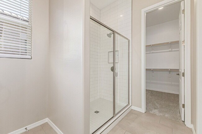 Building Photo - 20108 W Montecito Ave