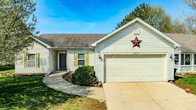 Building Photo - 4110 Ivanhoe St