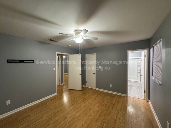 Building Photo - 8140 Tabaid Ln