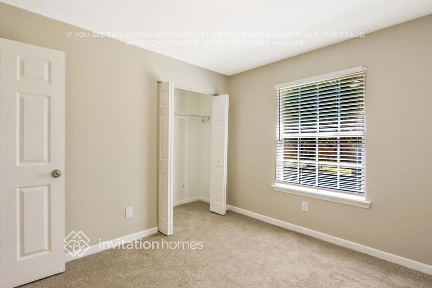 Building Photo - 6635 Emerald Pointe Cir