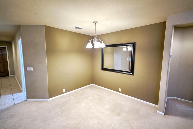 Building Photo - Charming 3-Bedroom Home in Schertz - Great...