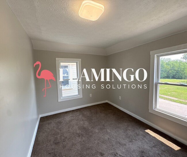 Building Photo - 3 Bedroom Gem in the Gem City (Edgemont Neighborhood)