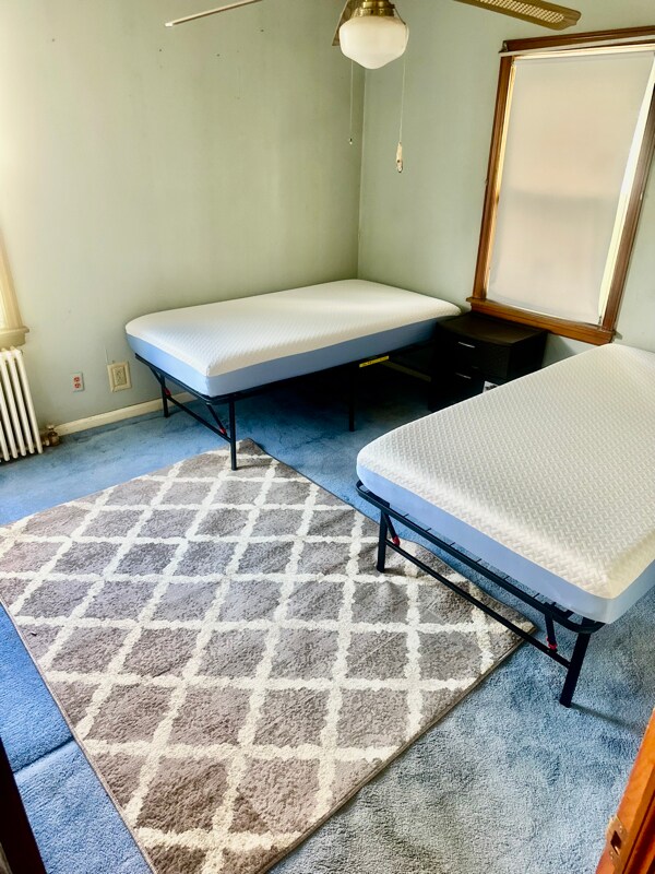 Building Photo - 151 Warner St