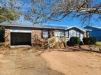 Building Photo - 247 Horton Dr