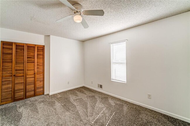 Building Photo - 4355 E Paulding Dr