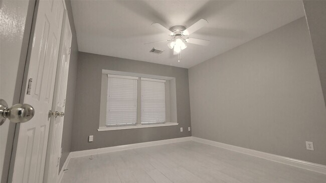 Building Photo - 1314 Caravelle Ct
