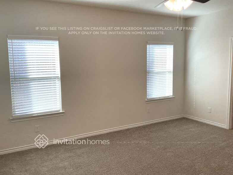 Building Photo - 3837 Kenworth Ln