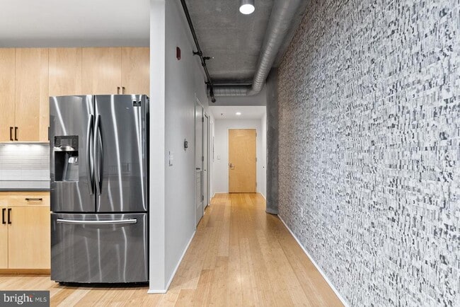 Building Photo - 1352 South St