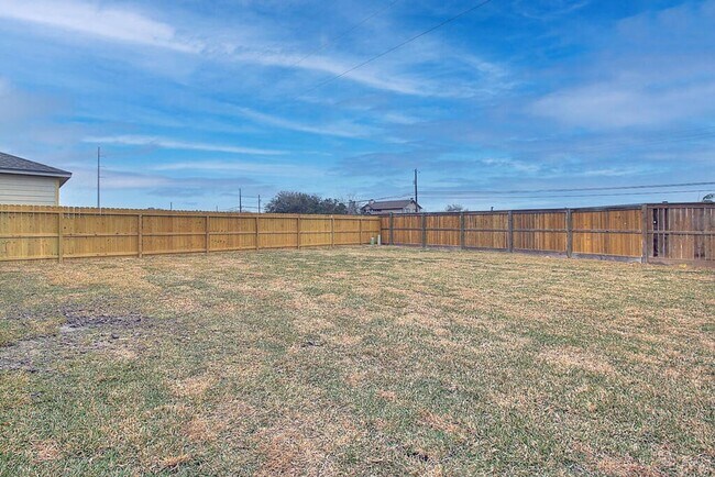 Building Photo - 7530 Sable Creek Dr