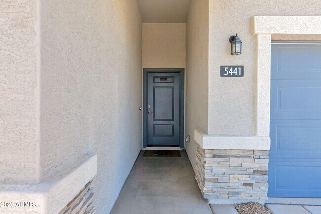 Building Photo - 5441 W Western Star Blvd