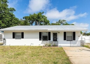 Building Photo - 405 Adele St