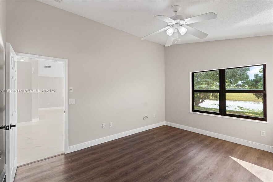 Building Photo - 14340 NW 11th St