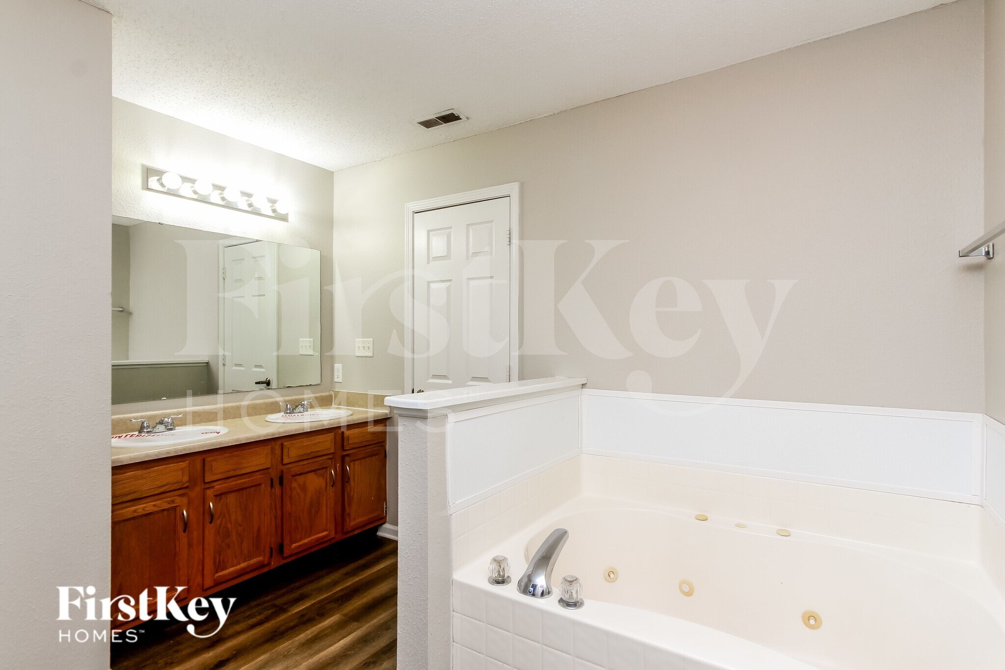 Building Photo - 7626 Stockard St