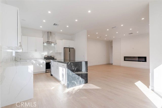 Building Photo - 6850 1/2 Ranchito Avenue, Los Angeles, CA 91405 - 3 BR 3 BA house