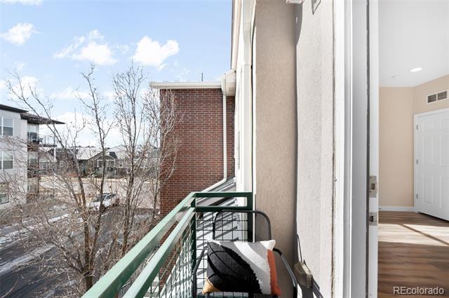 Building Photo - 13543 E Longview Ave