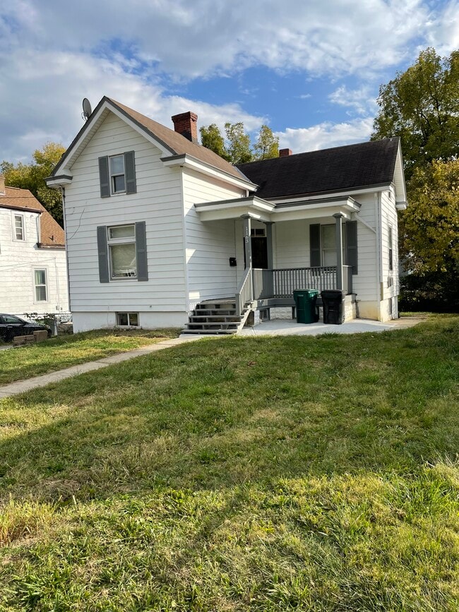 Building Photo - 1163 Homeside Ave