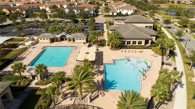 Building Photo - 13019 Stanthorne Ave