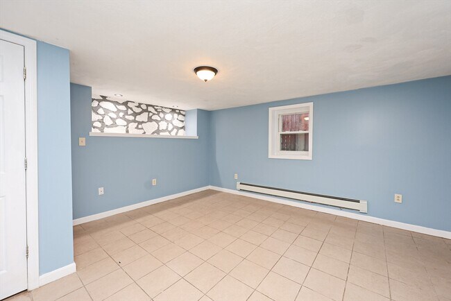 Building Photo - 23 Hudson St