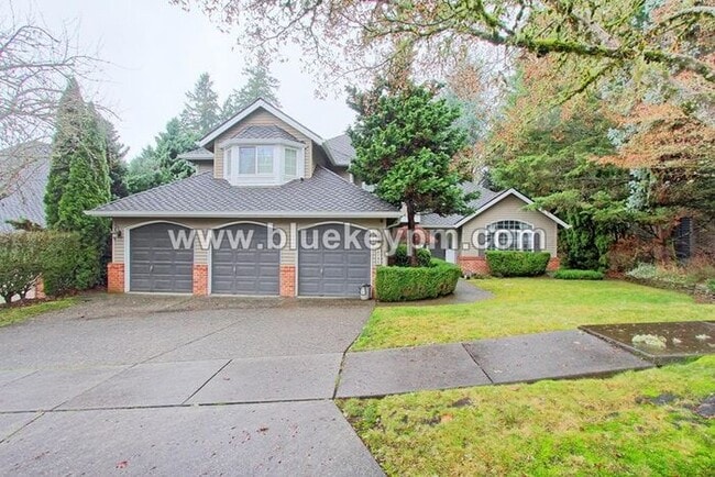 Building Photo - 5 Bed, 2.5 Baths Luxury Home in Murrayhill Near Cooper Mtn Parks