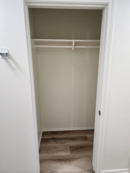 Building Photo - 1170 Fountain St