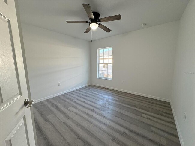 Building Photo - 1112 Eden Dr