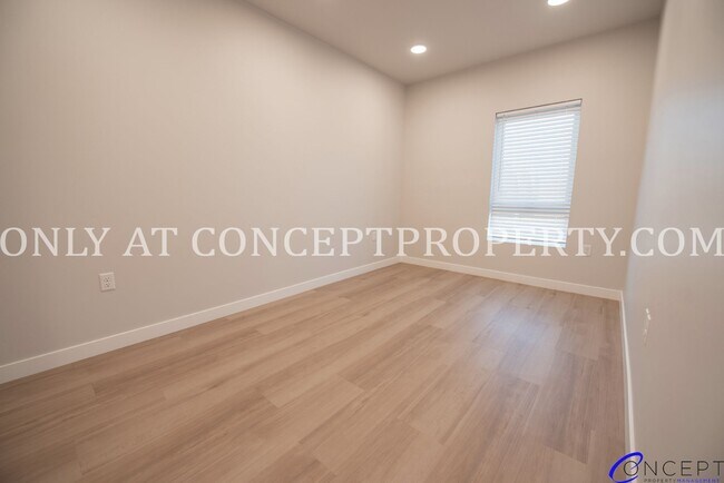 Building Photo - Brand-New Luxury Living with Mountain Charm at Studio Crossing - ***ONE MONTH RENT FREE(oac)***