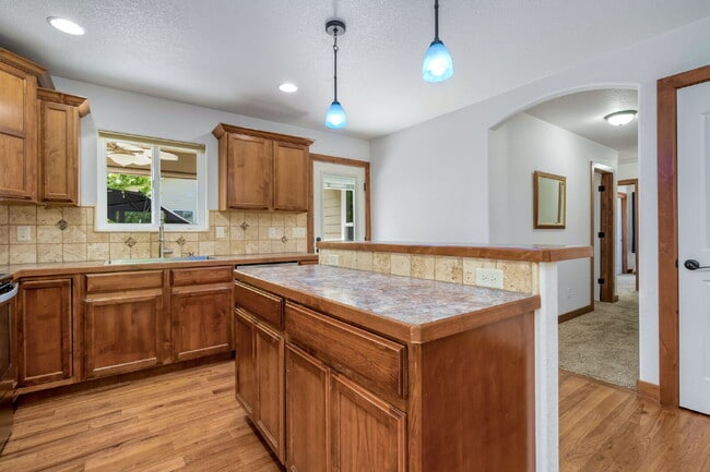 Building Photo - 3/2 Ranch Style Home in Berthoud!