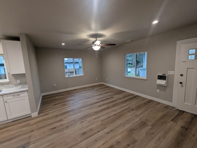 Building Photo - 312 Irene Ave