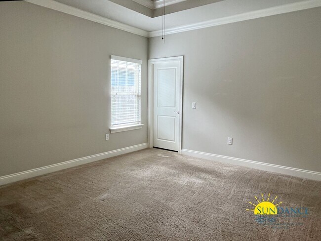 Building Photo - Beautiful 3-Bedroom Home Near Navarre’s Pristine White Sand Beaches!