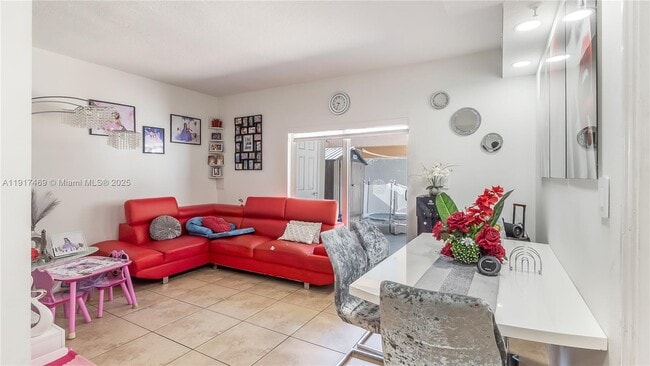 Building Photo - 8390 NW 103rd St