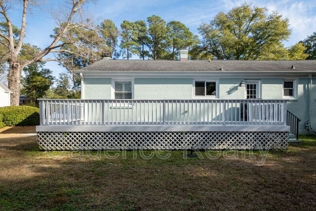 Building Photo - 308 Wayne Dr