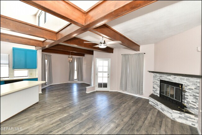 Building Photo - 3212 Canyon Point Ln