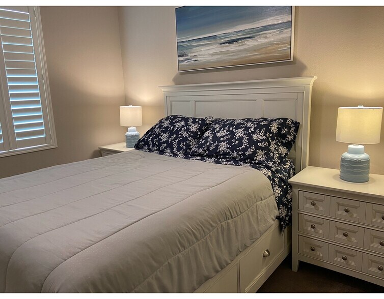 Building Photo - 6345 Staley Downs St