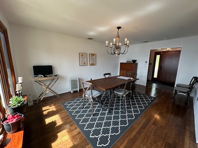 Foyer & Dining Rm - 1 Lakeshore Dr W