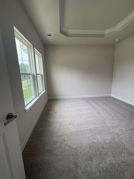 Building Photo - 501 Old Lime Pl