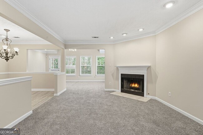 Building Photo - 1015 Plantation Way