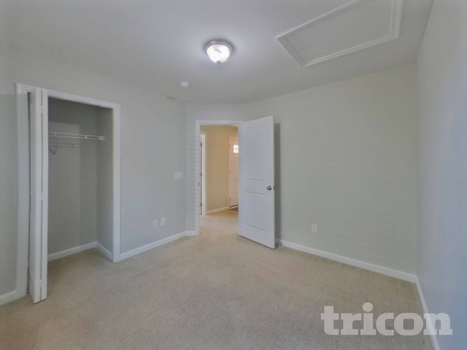 Building Photo - 137 Portchester Ln