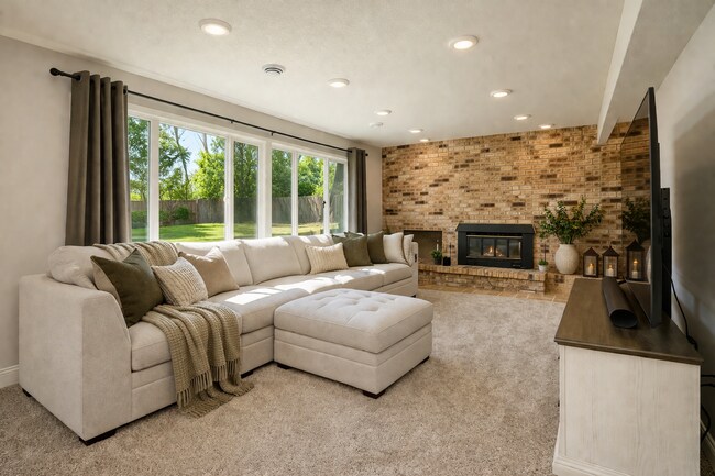 Building Photo - Charming 3-Bedroom Retreat with Finished Basement & Cozy Fireplace in Shoreview!