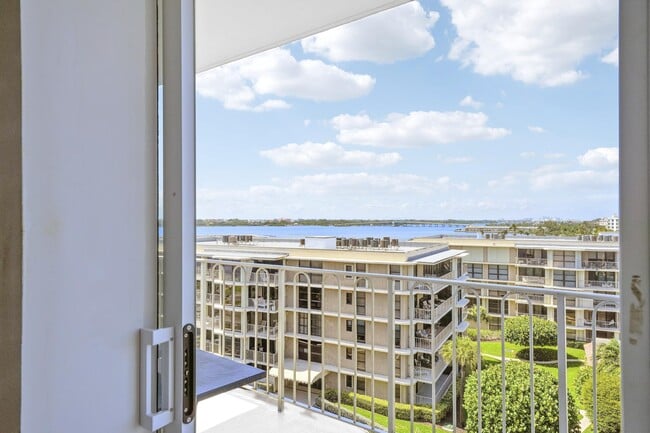 Building Photo - 3230 S Ocean Blvd