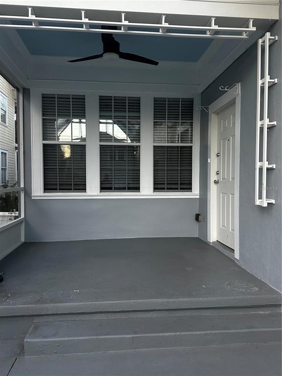 Building Photo - 205 Redbud St