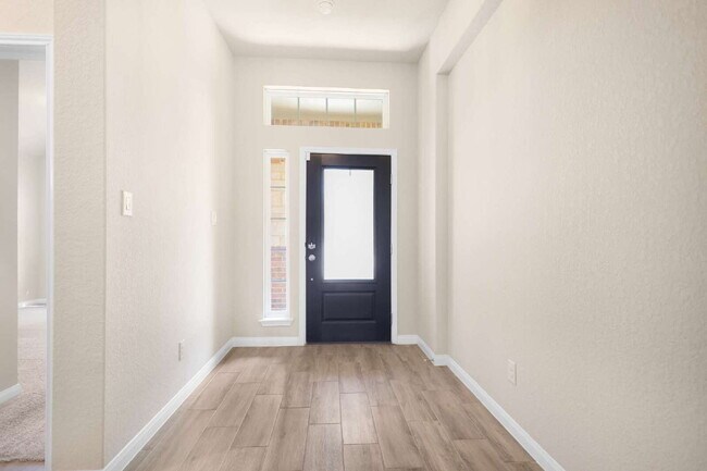 Building Photo - Beautiful 4-Bed, 3-Bath Single-Story Home ...