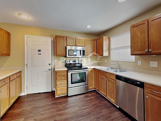 Building Photo - 1031 Buddleia Ct