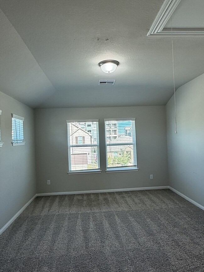 Building Photo - 6634 Bridge Mountain Trl