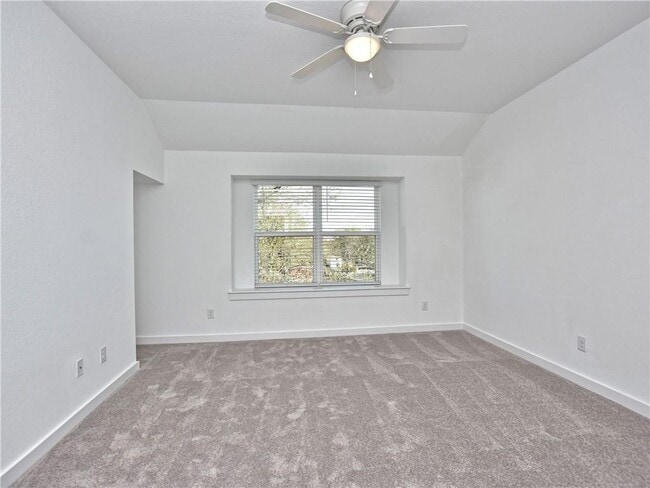 Building Photo - 17301 Leafroller Dr