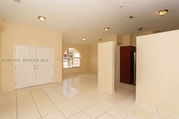 Building Photo - 8723 NW 142nd Ln