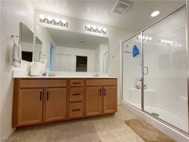 Building Photo - 8520 Little Fox St