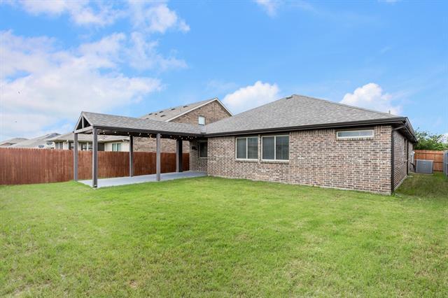 Building Photo - 2118 Long Forest Rd